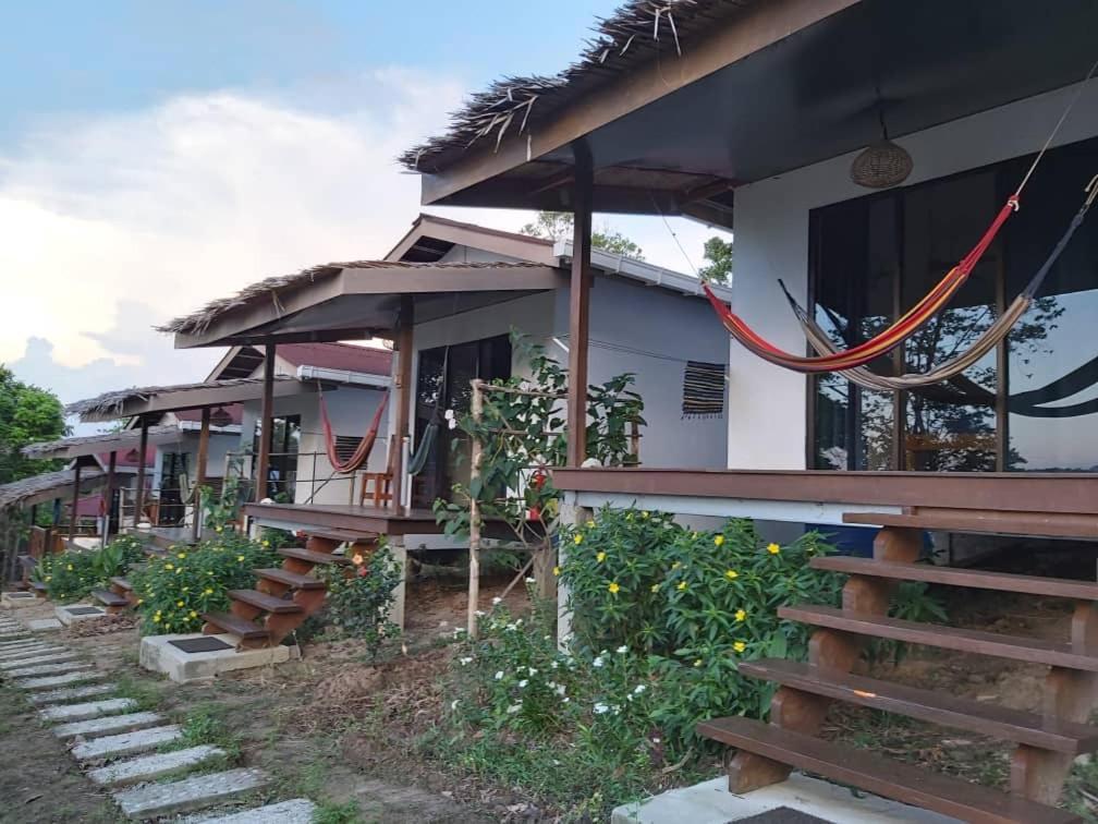 Bigfin Beach Resort Kota Belud Luaran gambar